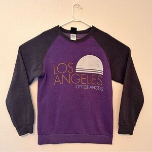Gently Used 2761 A VIDA IMITA EL ARTE Purple and Grey Los Angeles M Sweatshirt